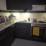 chambre meublée ,moderne,au calme 1km genève