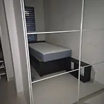 chambre meublée ,moderne,au calme 1km genève