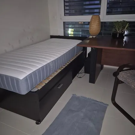 Meublee ,moderne,au Calme 1km Séjour chez l'habitant *