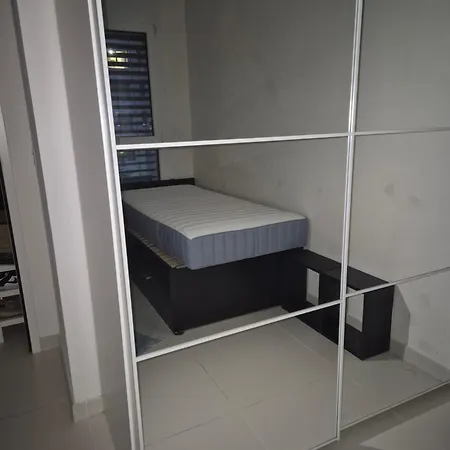 Habitación en casa particular Meublee ,moderne,au Calme 1km