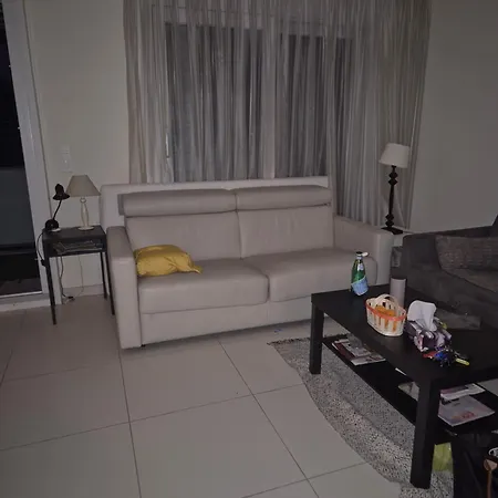 Séjour chez l'habitant Meublee ,moderne,au Calme 1km *